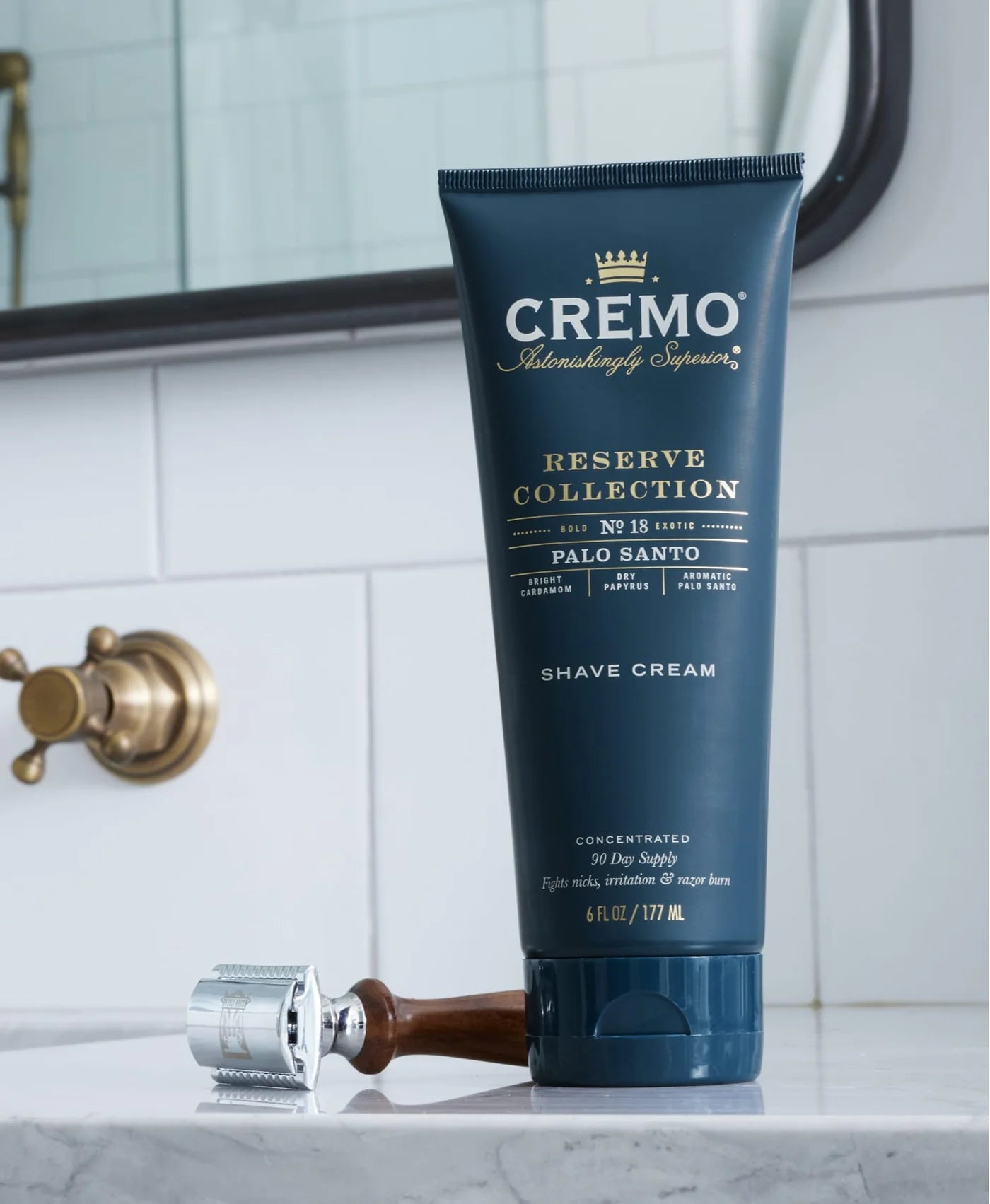 Crema de afeitar de palo santo (colección de reserva)
